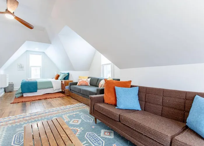 Luxury 5br Perfect For Groups Pittsburgh