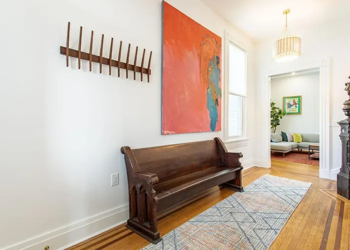 Apartment Luxury 5br Perfect For Groups Pittsburgh